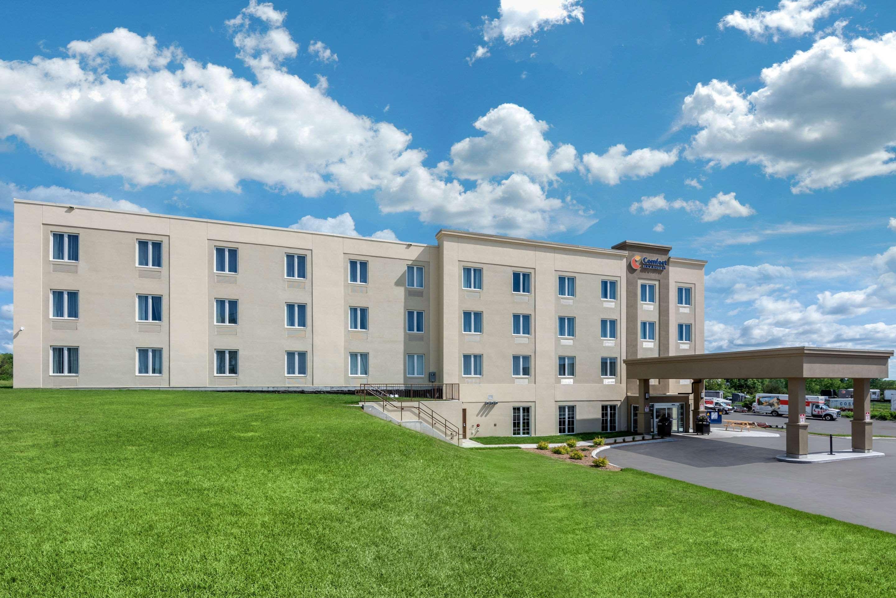 Comfort Inn & Suites Greater Napanee Zewnętrze zdjęcie